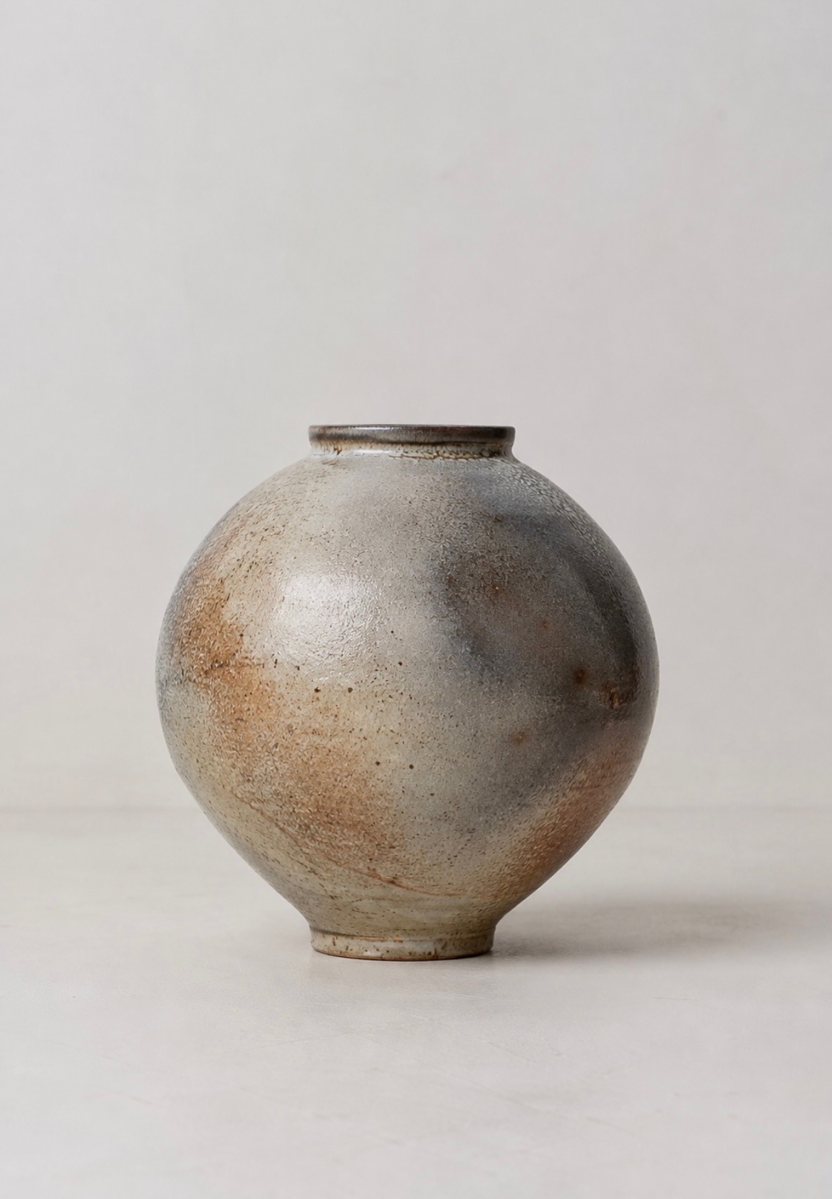 THURSDAYS: 6:30-9:30pm, 7 week, Intermediate Wheel and Moon Jars with Itai Lavie (September 17-October 29) product photo